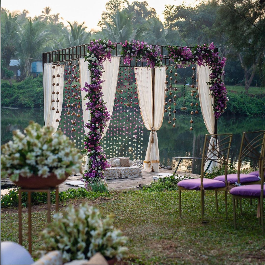 Intimate Wedding Decor