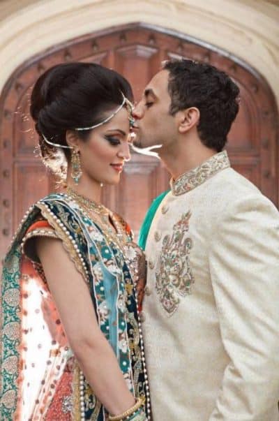 Couple wedding 2024 dress images indian